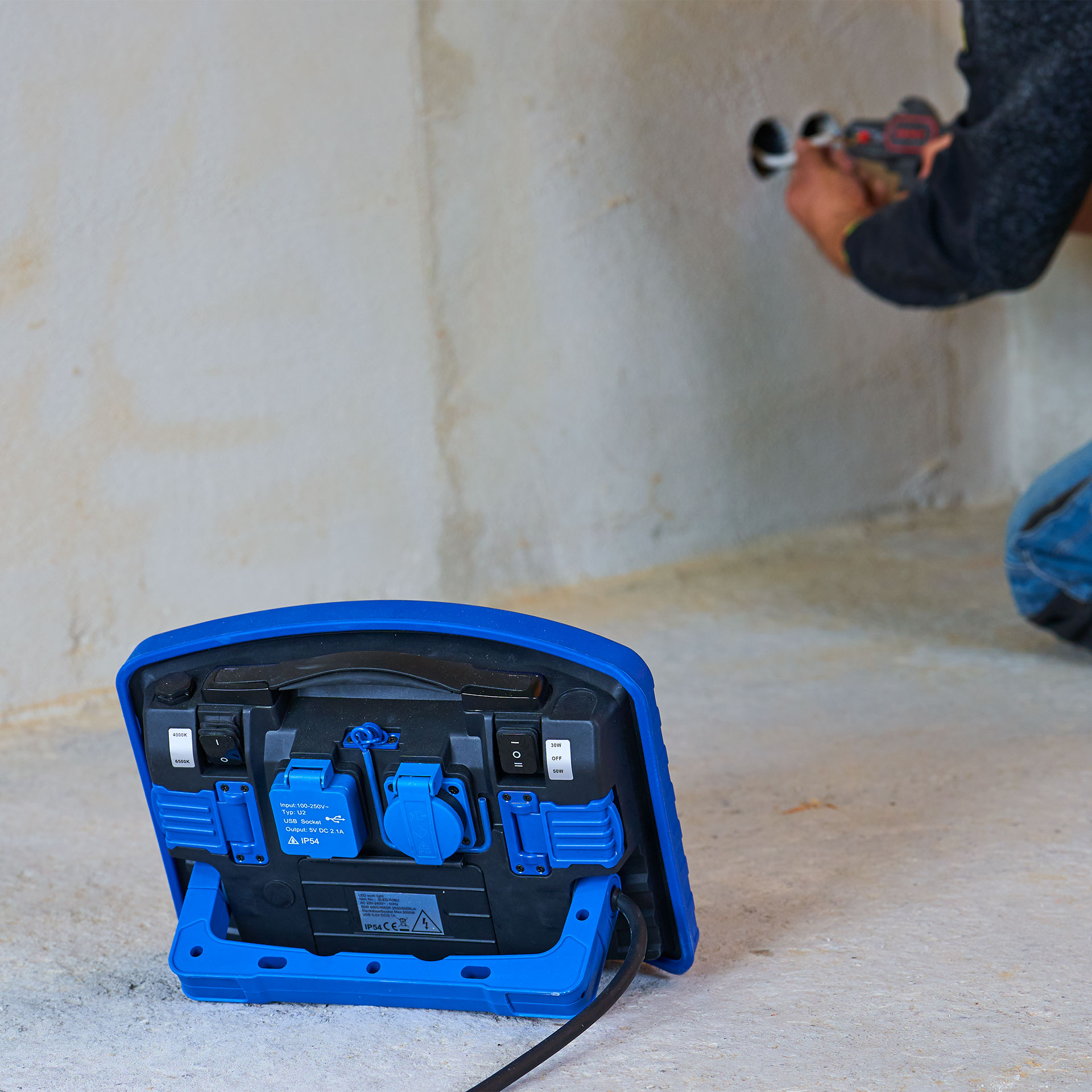 HEDI Arbeitsleuchte LED-Switch 50 Watt Anwendung Rueckseite